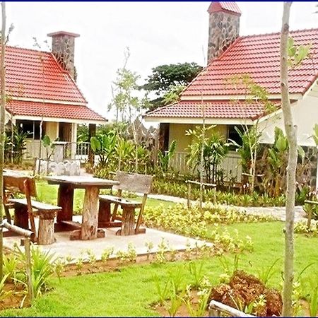 Ratchapreuk Resort Kalasin Esterno foto